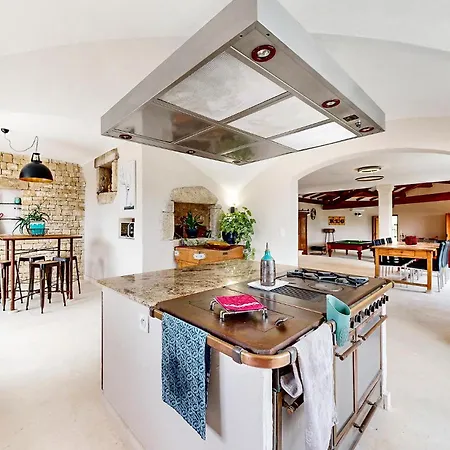 Beautiful In Holiday home *